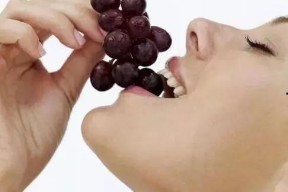 娱乐吃瓜酱吃葡萄